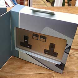 LightwaveRF Double Socket LightwaveRF Double Socket